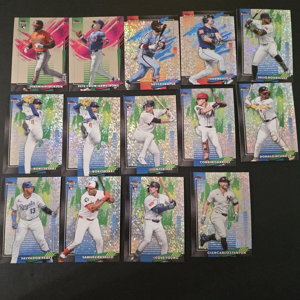 2026 Topps Finest Massive Lot Of 171 Cards: Inserts, Refractors, #d, & Base